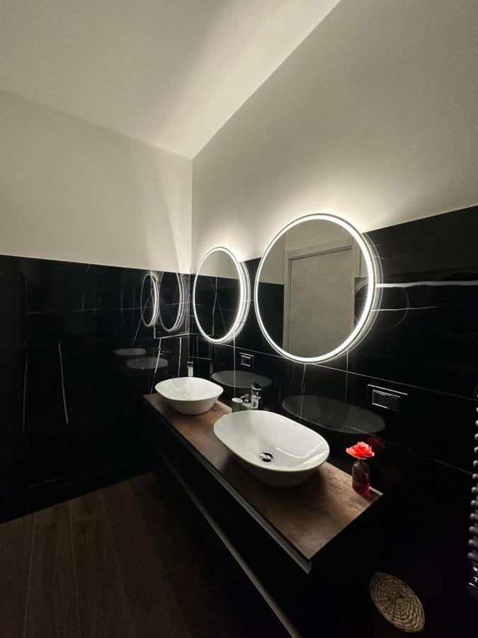 Green Apartment Pioltello Bagian luar foto