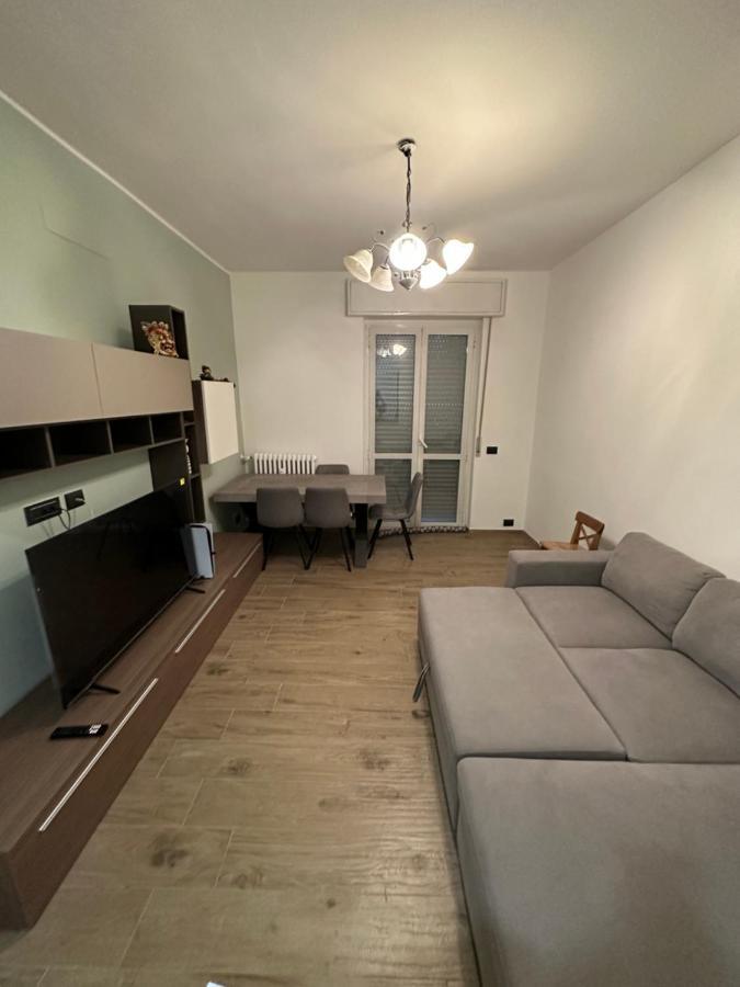 Green Apartment Pioltello Bagian luar foto